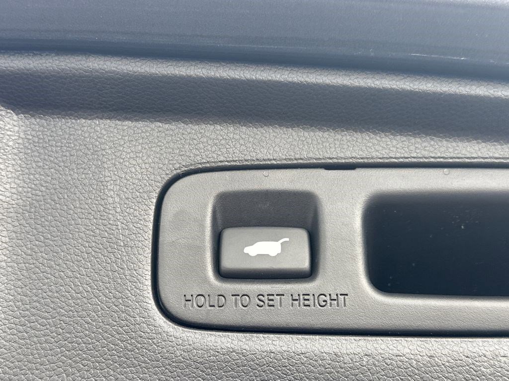 Certified 2023 Honda CR-V EX-L image 17