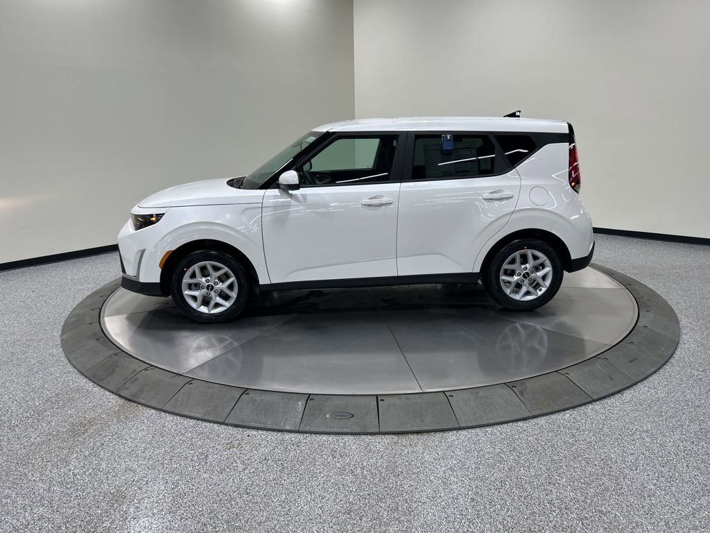 New 2025 Kia Soul LX image 8