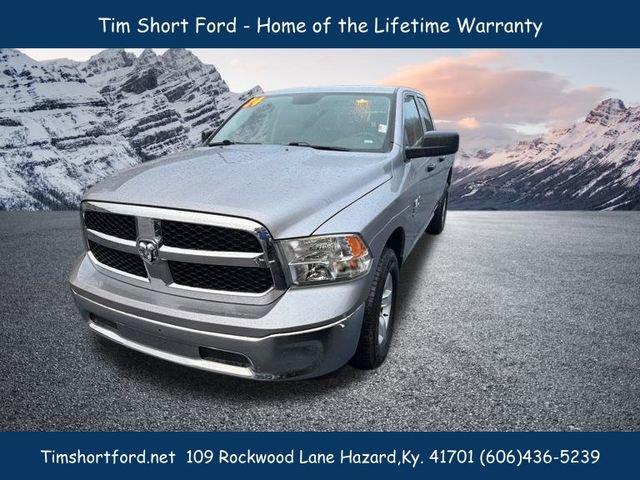Used 2024 RAM 1500 Classic SLT image 3