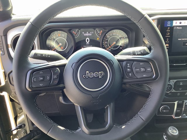 New 2025 Jeep Gladiator Sport AWD/4WD image 11