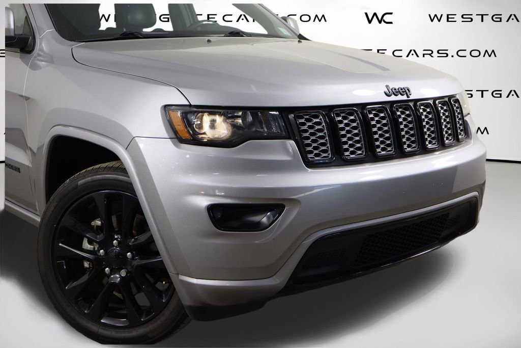 Used 2020 Jeep Grand Cherokee Altitude image 46