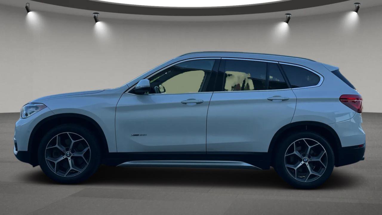 Used 2016 BMW X1 xDrive28i AWD/4WD image 5