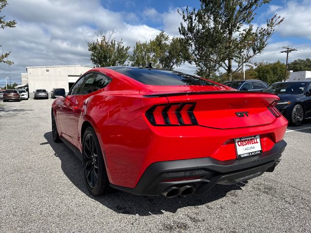Used 2024 Ford Mustang GT Premium image 3