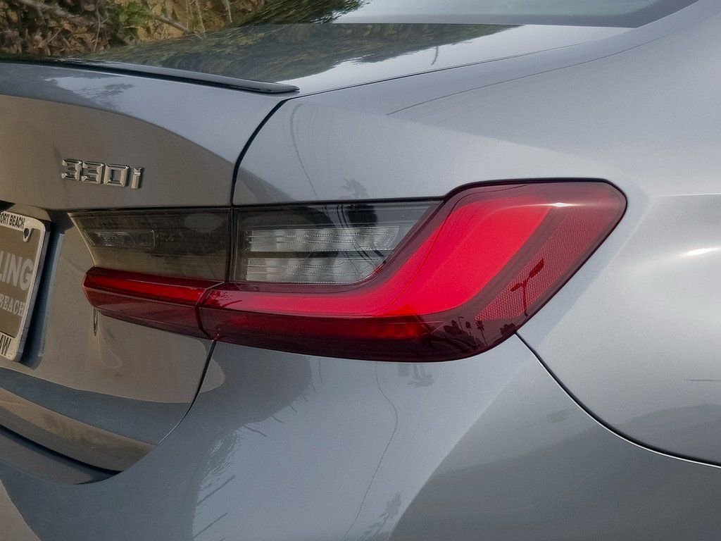 New 2026 BMW 330i Sedan w/ M Sport Package image 7