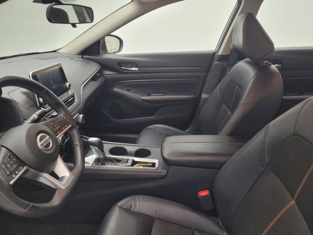 Used 2022 Nissan Altima 2.5 SR image 17