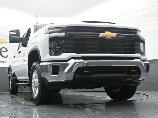 New 2026 Chevrolet Silverado 3500 W/T w/ WT Convenience Package AWD/4WD image 3