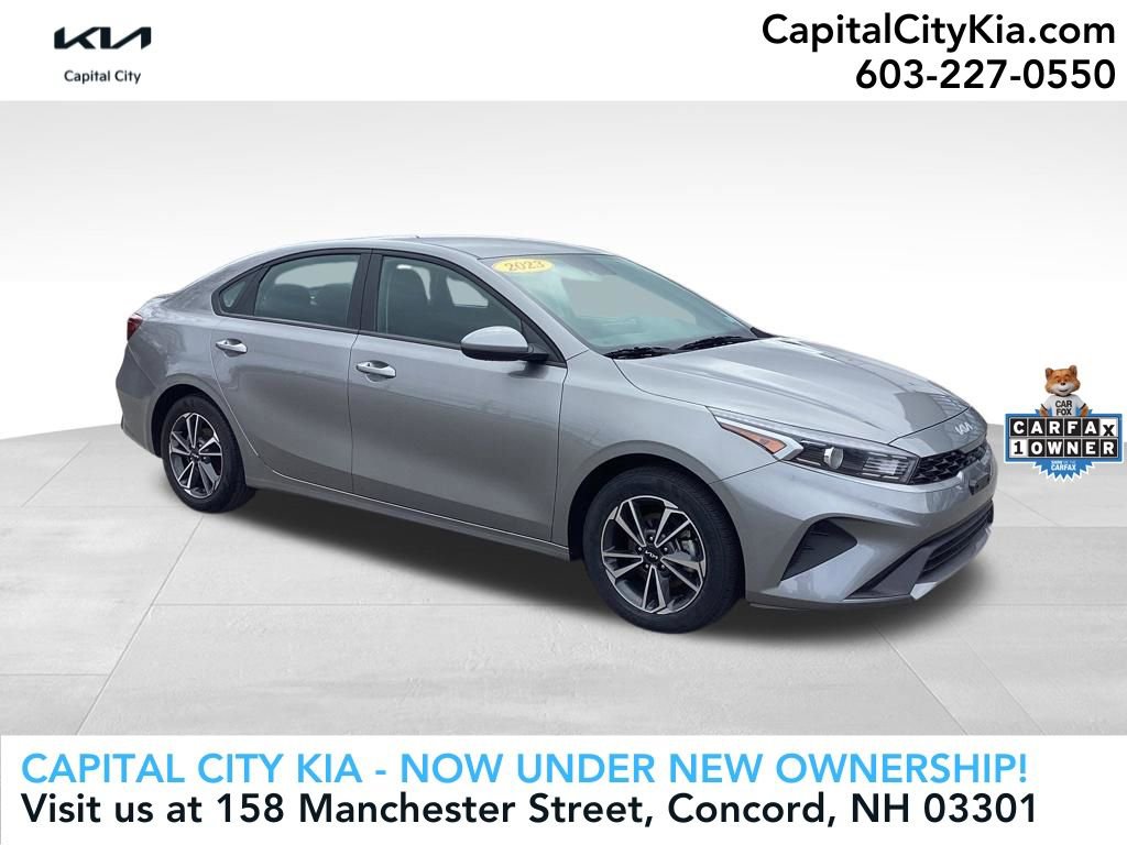 Used 2023 Kia Forte LXS image 1