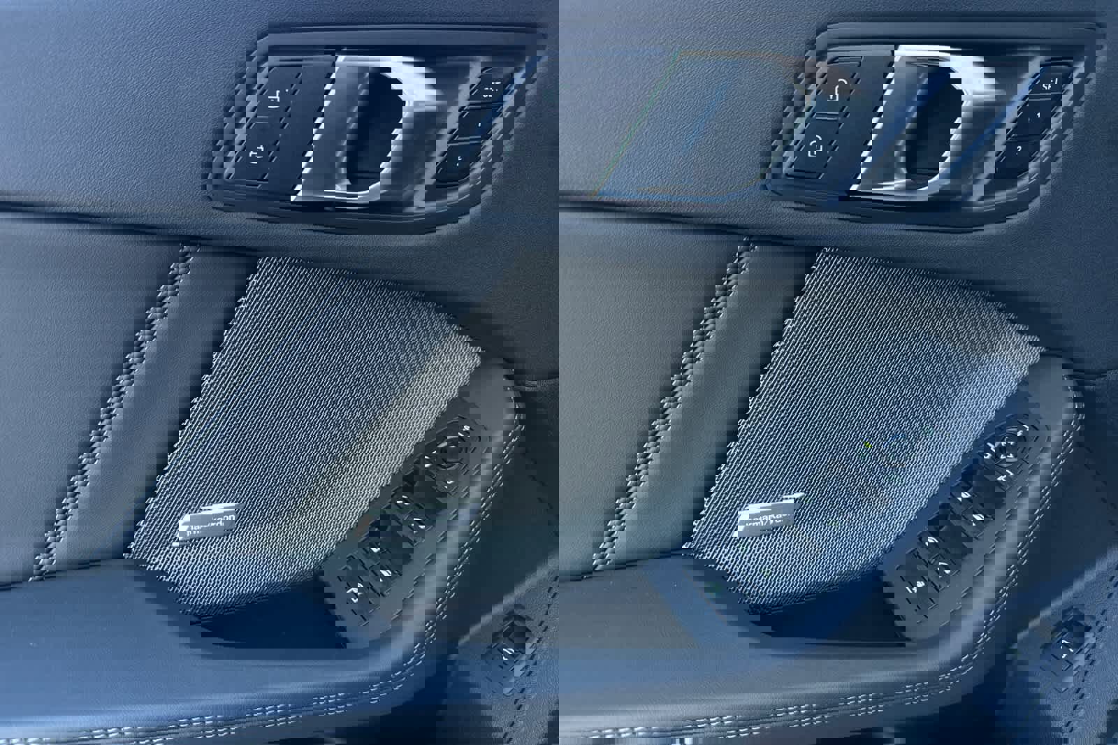 Used 2025 BMW 228i xDrive w/ Premium Package image 12