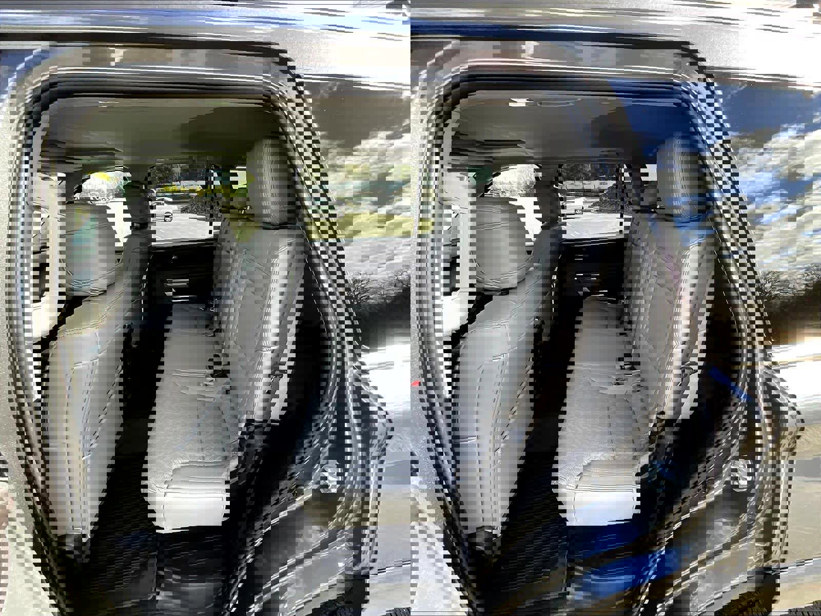 Used 2024 Toyota Sequoia SR5 AWD/4WD image 15