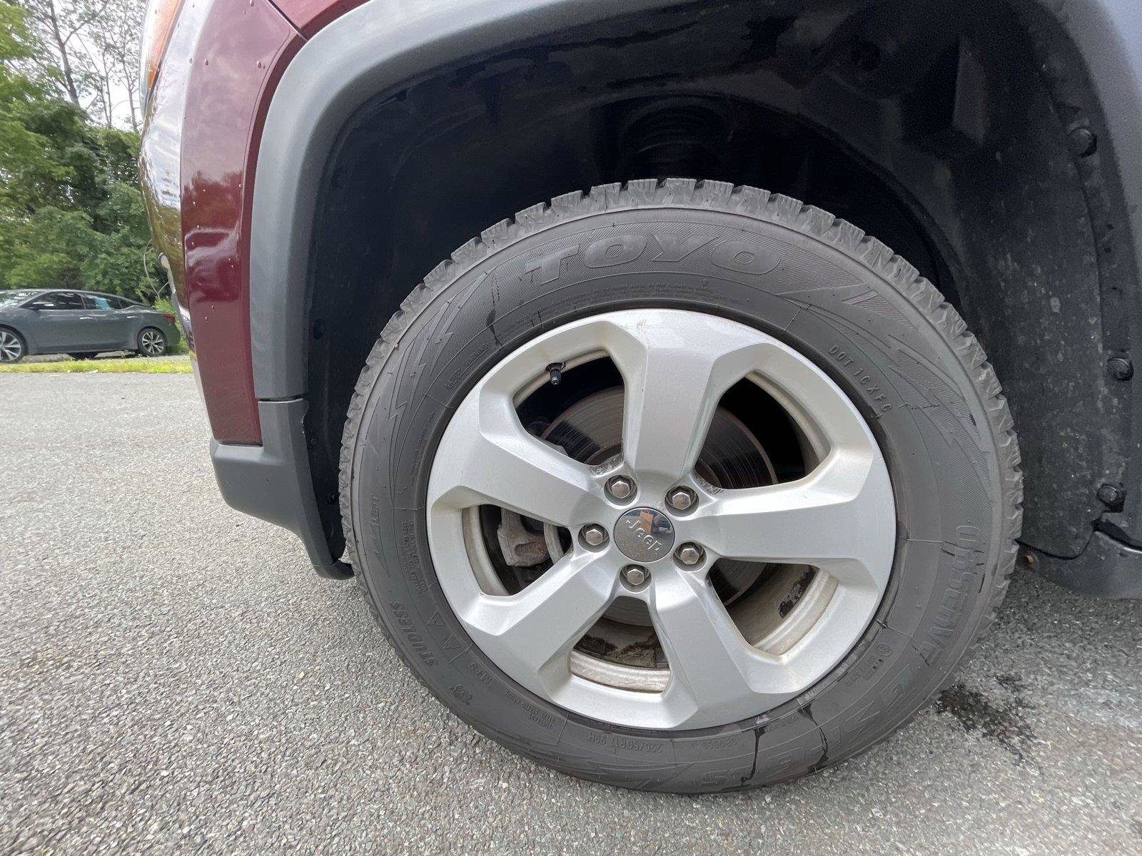 Used 2021 Jeep Compass Latitude AWD/4WD image 23