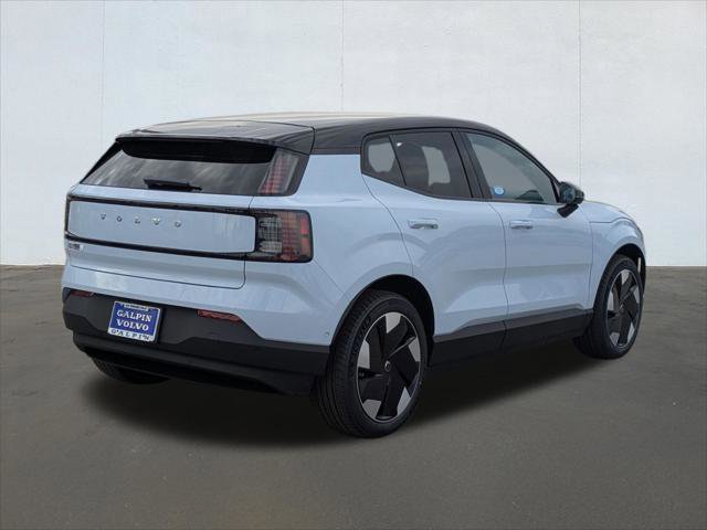 New 2026 Volvo EX30 Ultra w/ Protection Package Premier image 2