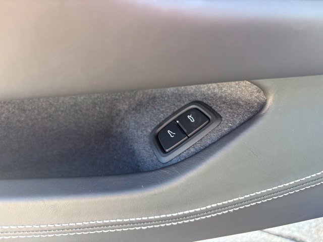Used 2023 Chevrolet Corvette Stingray Premium Conv RWD image 12