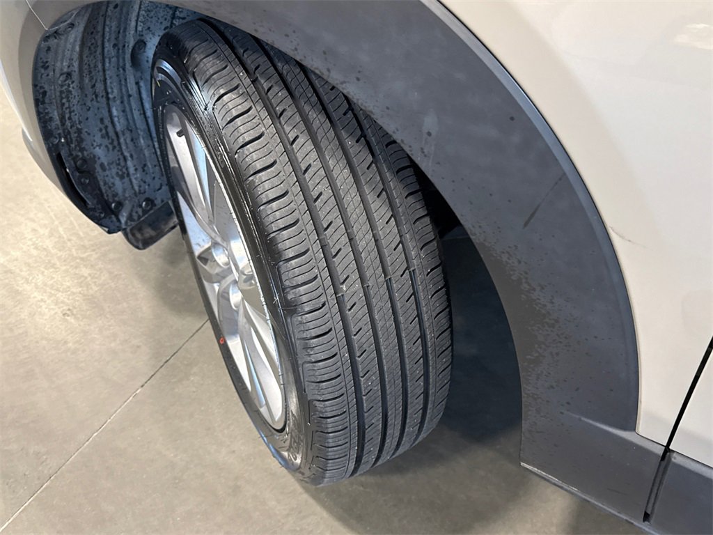 Certified 2023 MAZDA CX-30 AWD 2.5 S w/ Premium Package image 17