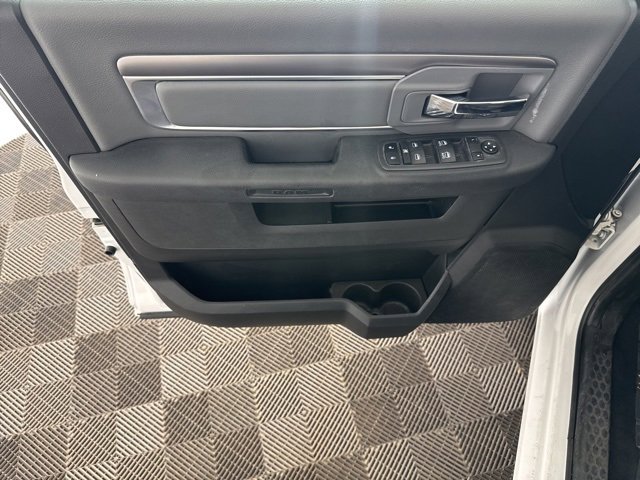 Used 2023 RAM 1500 Classic SLT w/ Trailer & Traction Group image 18