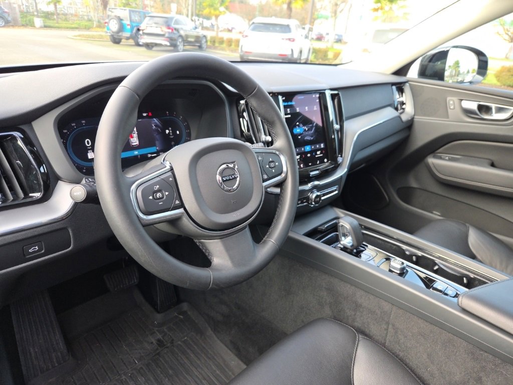 Certified 2024 Volvo XC60 B5 Core w/ Protection Package Premier image 7