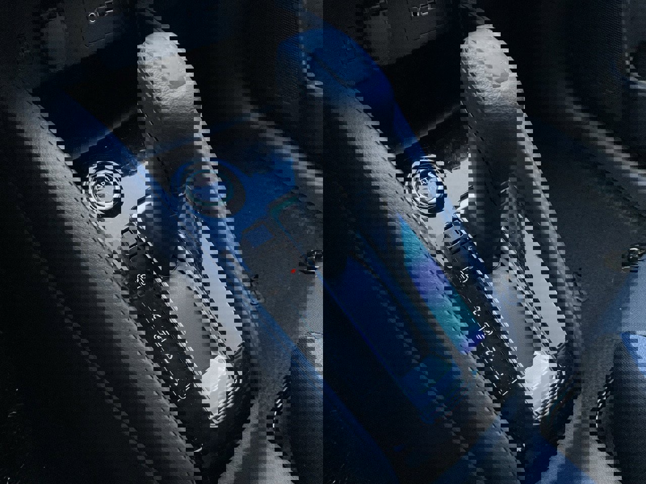 New 2025 Nissan Versa SV w/ Trunk Package image 31