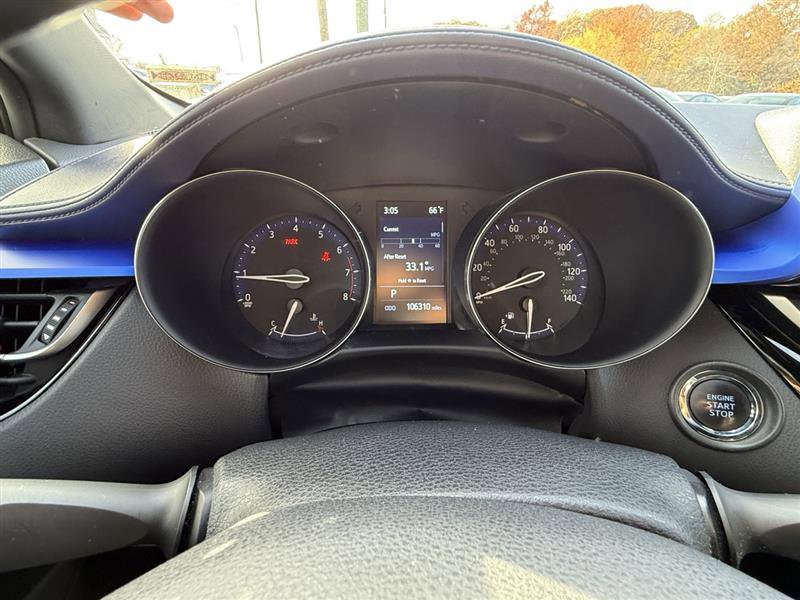 Used 2021 Toyota C-HR XLE image 14