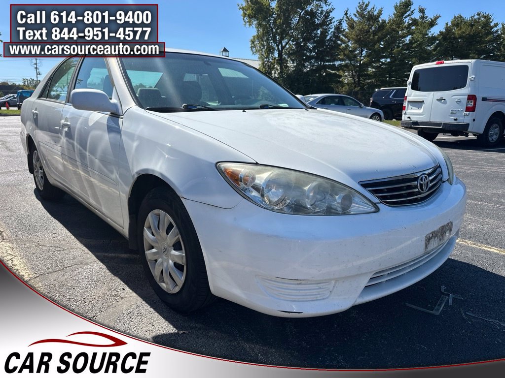 Used 2005 Toyota Camry LE w/ Fleet Convenience Pkg