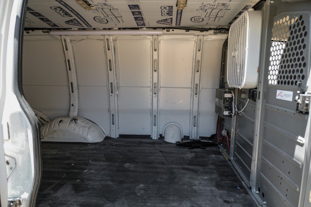 Used 2021 Chevrolet Express 2500 w/ Enhanced Convenience Package RWD image 38