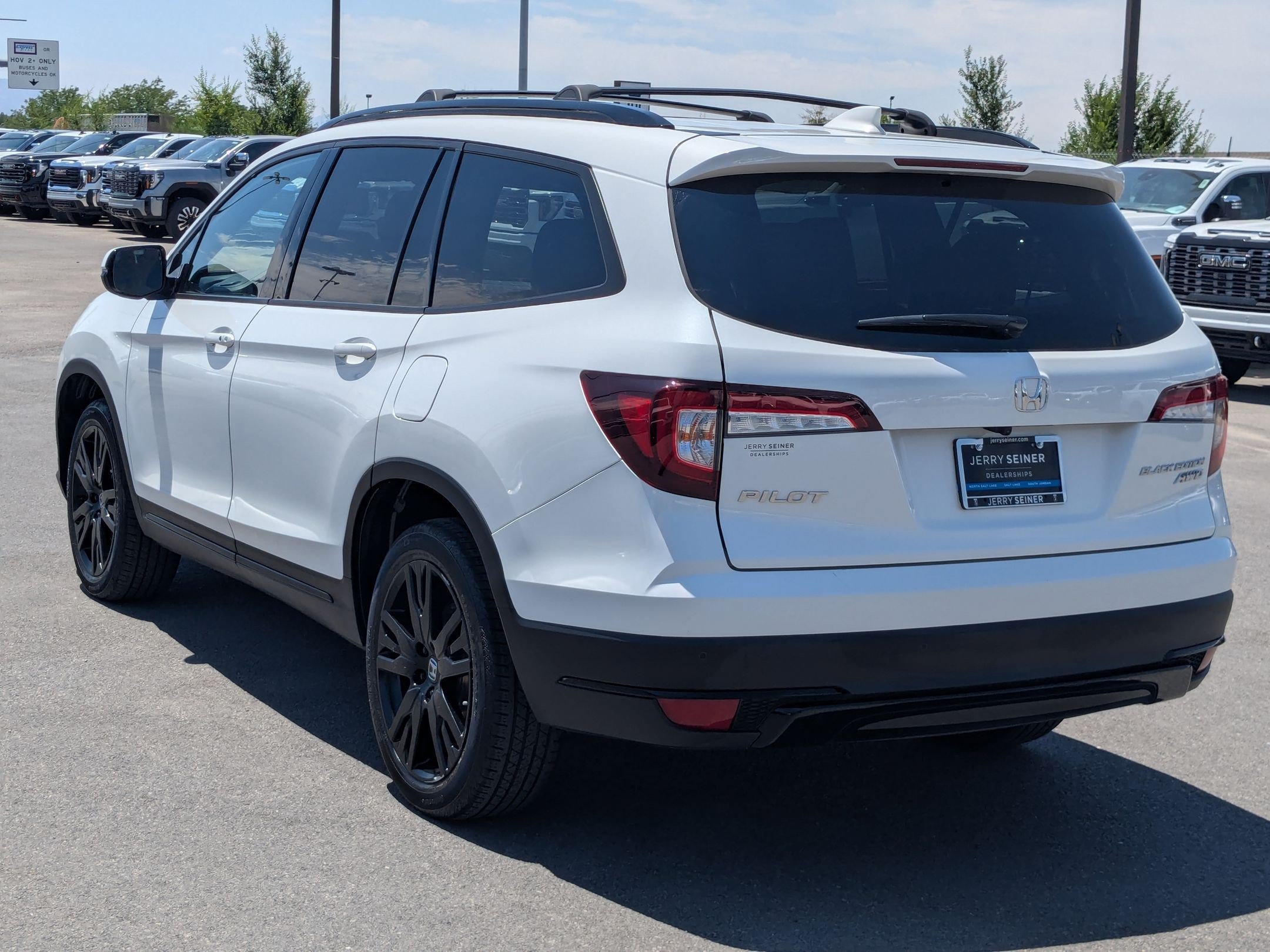 Used 2022 Honda Pilot Black Edition image 4