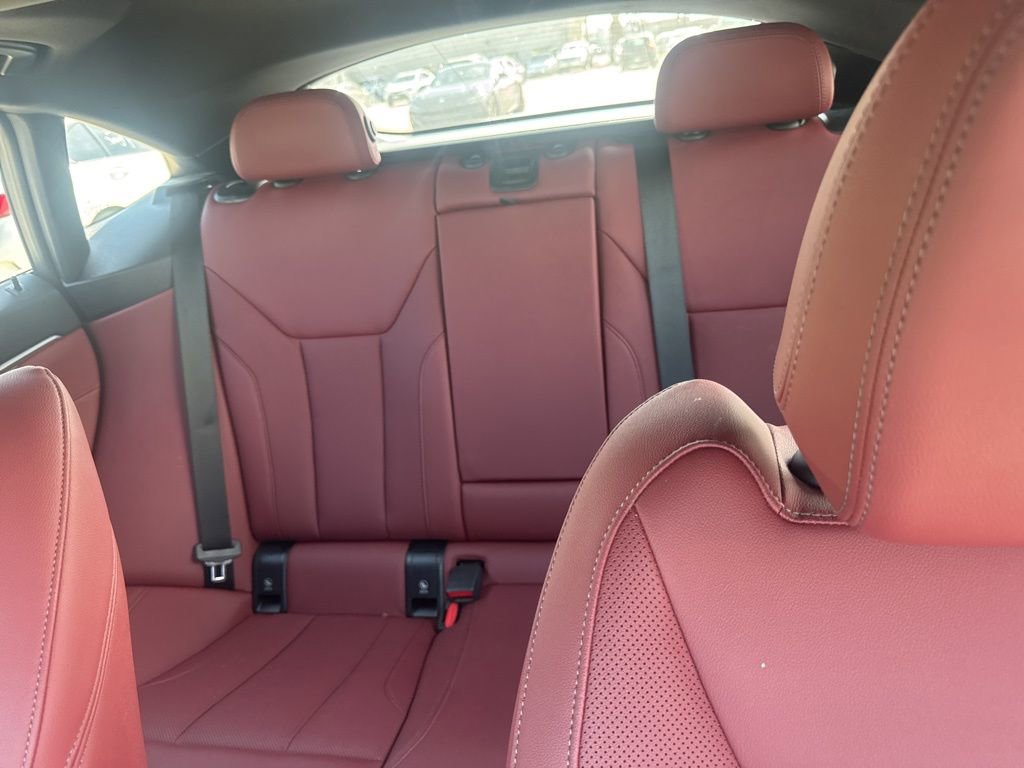 Used 2023 BMW i4 eDrive35 w/ Premium Package image 13