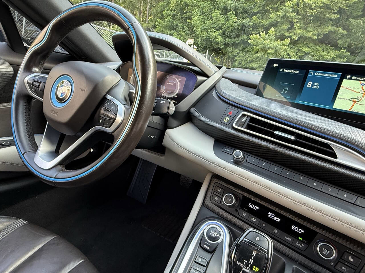 Used 2019 BMW i8 Coupe image 30