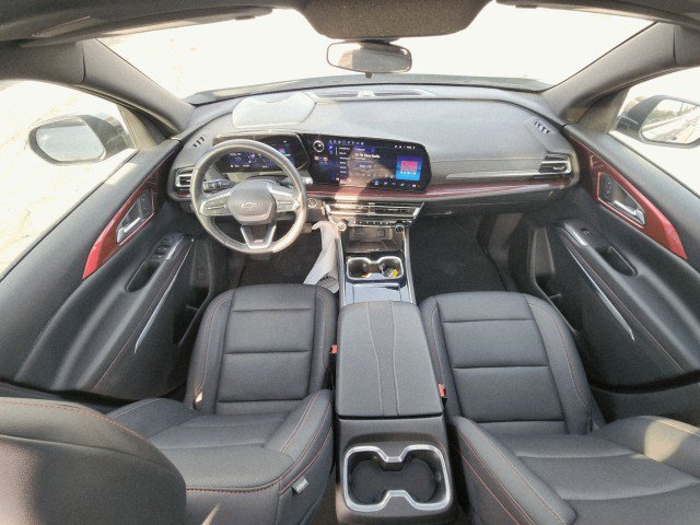 Used 2025 Chevrolet Traverse Z71 image 27