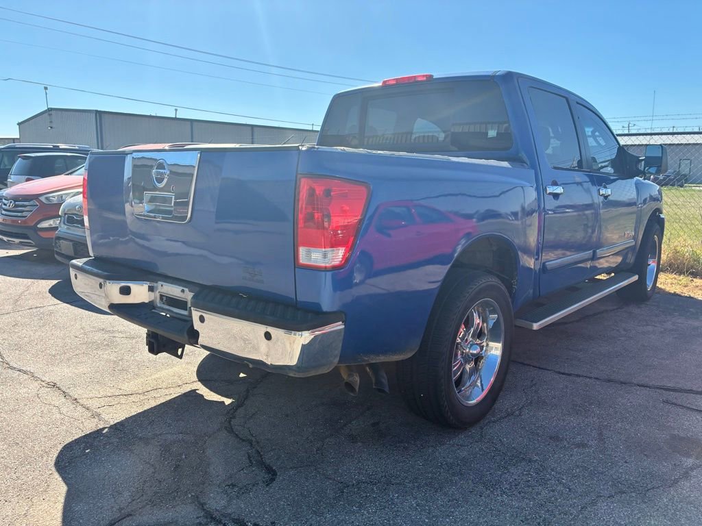 Used 2009 Nissan Titan SE w/ SE Drivers Convenience Pkg image 3