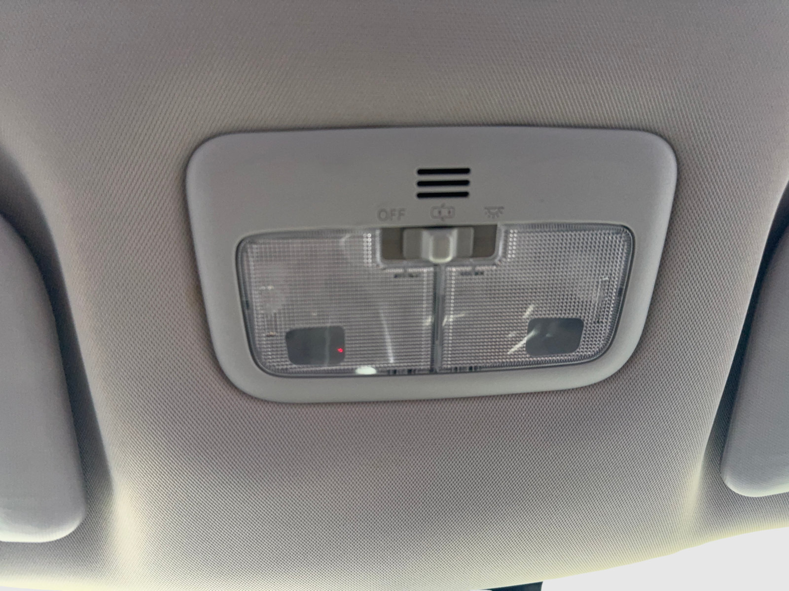 Used 2018 Toyota Corolla LE FWD image 22