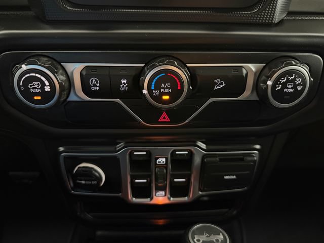 Used 2019 Jeep Wrangler Unlimited Sport S AWD/4WD image 19