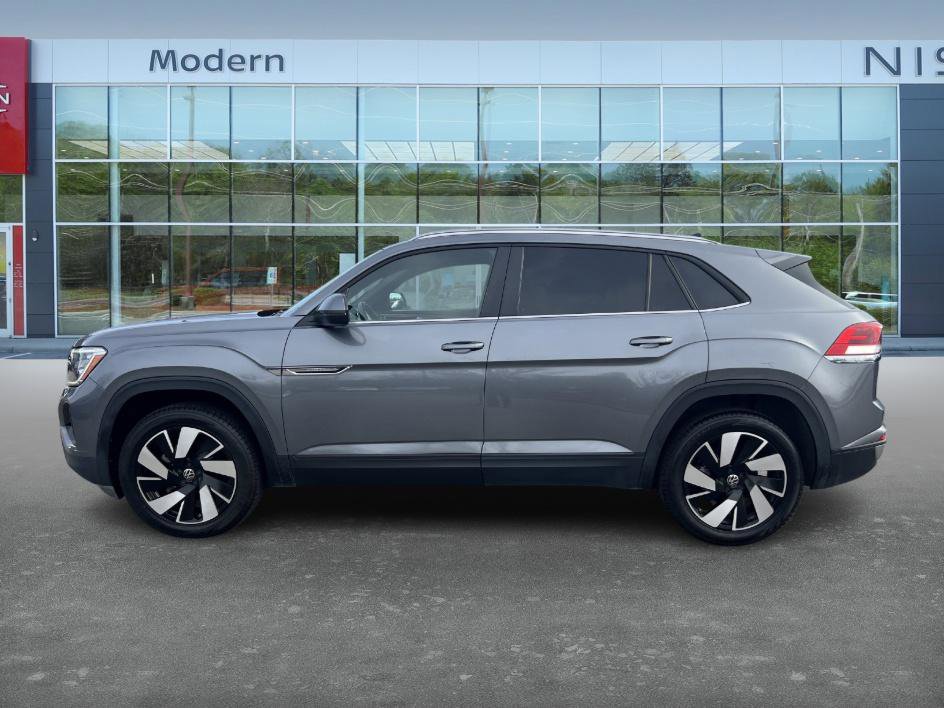 Used 2024 Volkswagen Atlas Cross Sport SE image 10