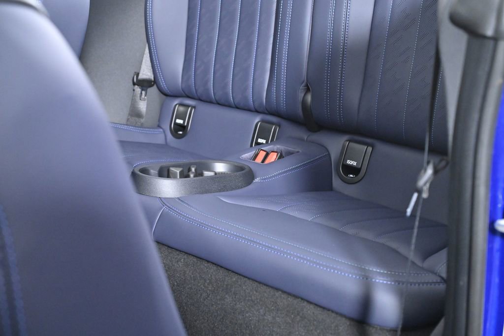 Certified 2025 MINI Cooper S image 33