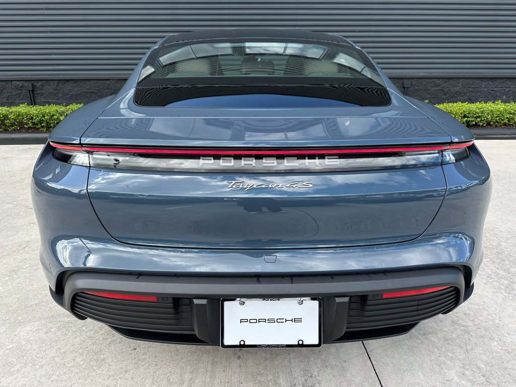 Used 2026 Porsche Taycan 4S AWD/4WD image 12