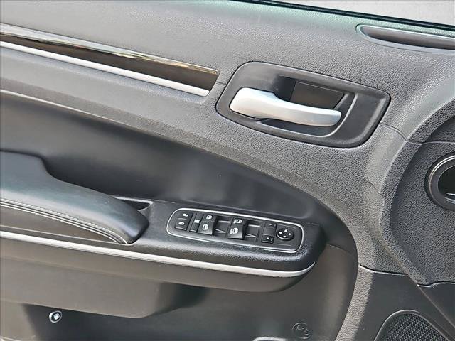 Used 2021 Chrysler 300 S RWD image 12
