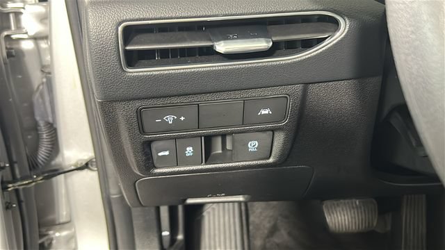 Certified 2023 Hyundai Sonata SEL FWD image 19
