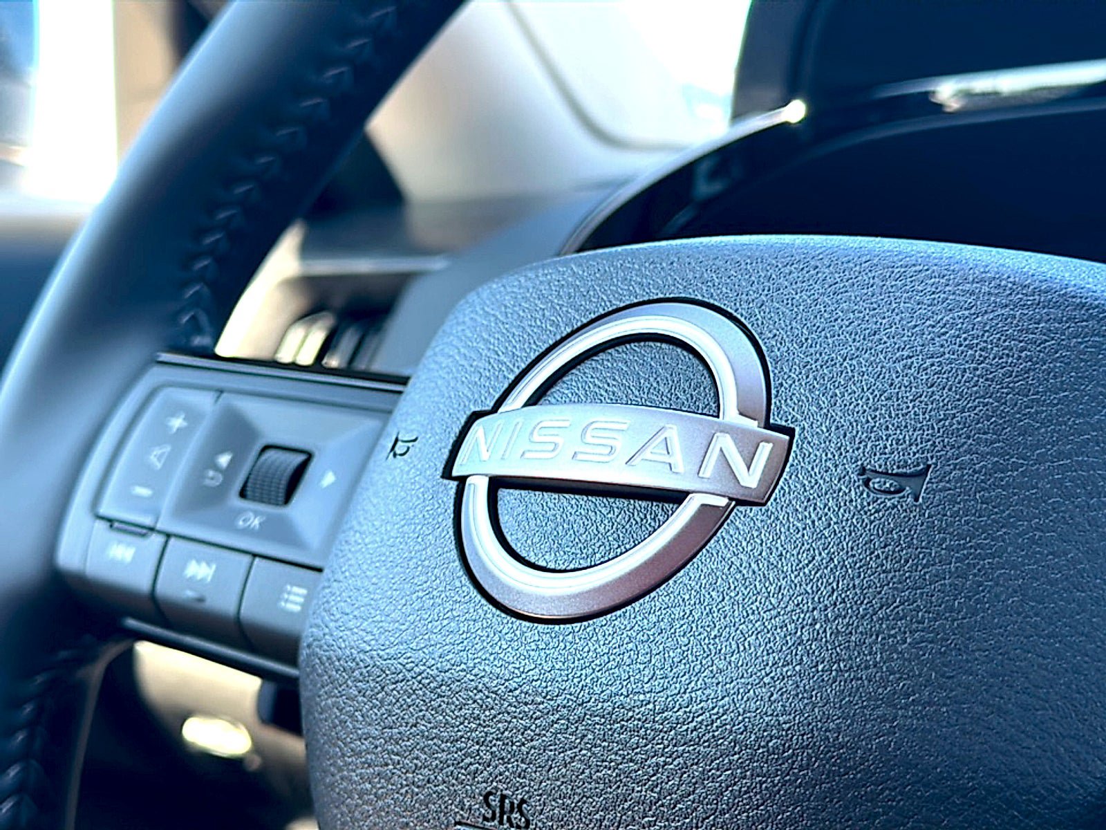New 2026 Nissan Pathfinder Platinum w/ Accent Package FWD image 22