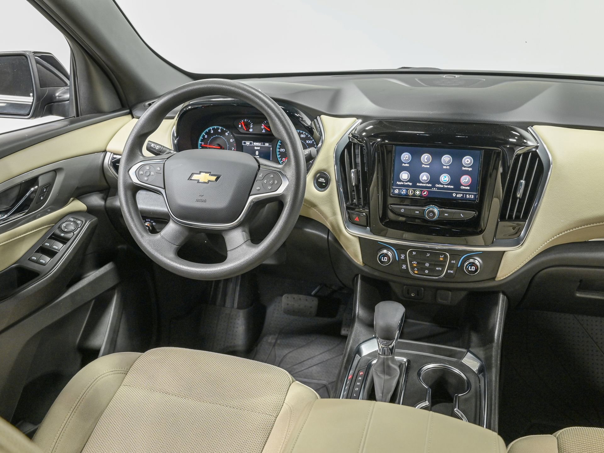 Used 2023 Chevrolet Traverse LS w/ LPO, Floor Liner Package AWD/4WD image 28
