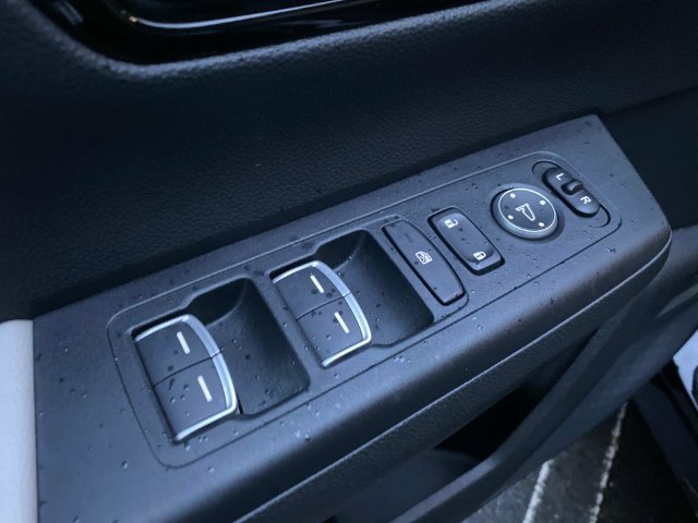 Used 2024 Honda CR-V EX-L image 13