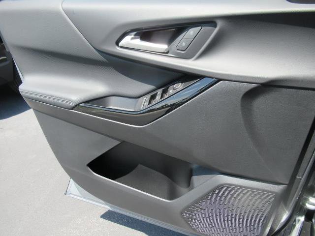 New 2026 Chevrolet Equinox LT image 24