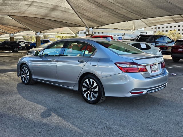 Used 2017 Honda Accord EX-L image 6