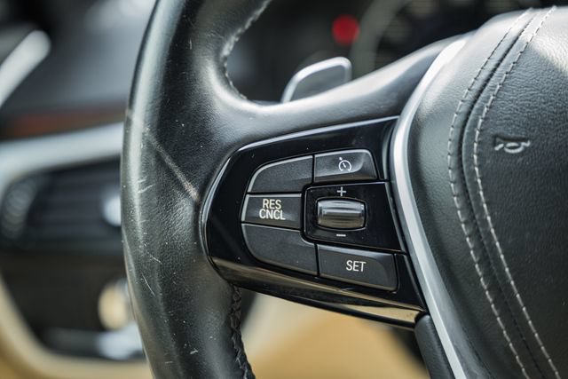 Used 2019 BMW 530i RWD image 23