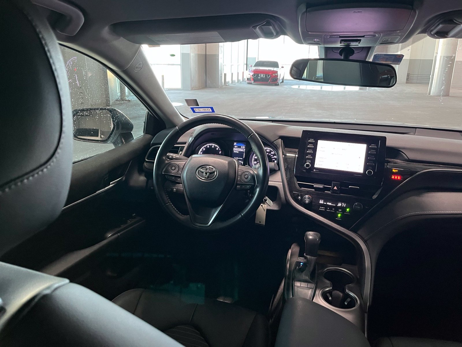 Used 2022 Toyota Camry SE w/ Carpet Mat Package (TMS) FWD image 35