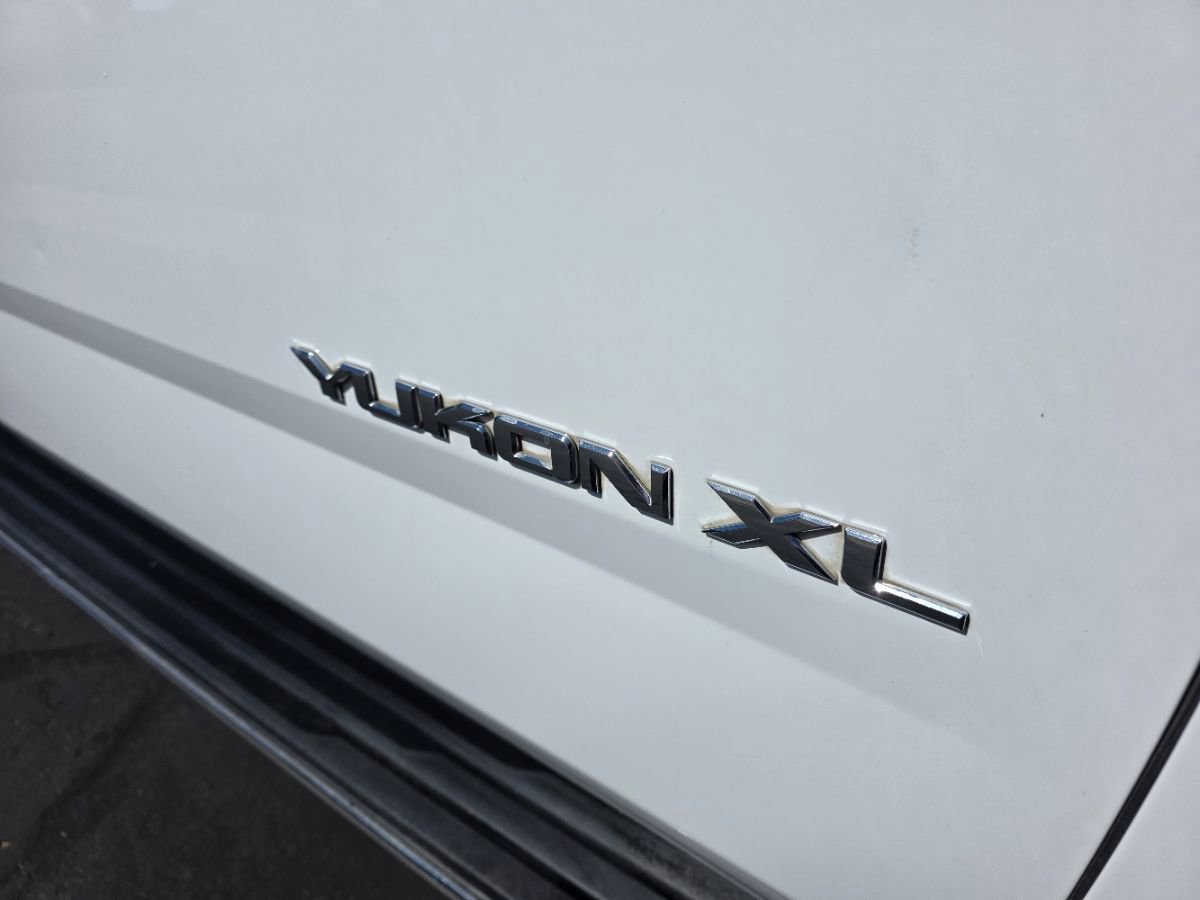 Used 2018 GMC Yukon XL SLT w/ Open Road Package image 10