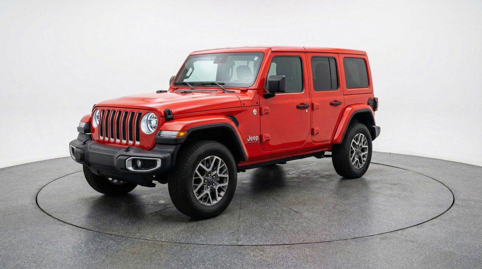 Used 2025 Jeep Wrangler Sahara image 3