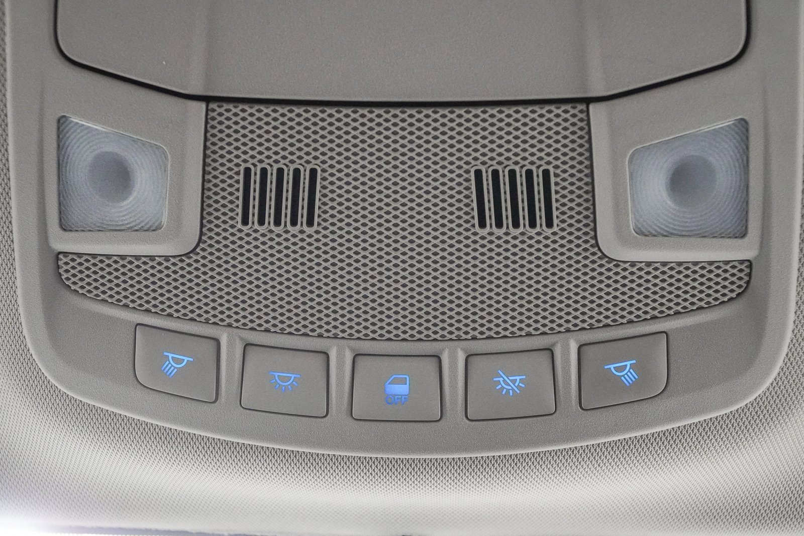 Used 2015 Ford Fusion SE w/ Equipment Group 202A image 24