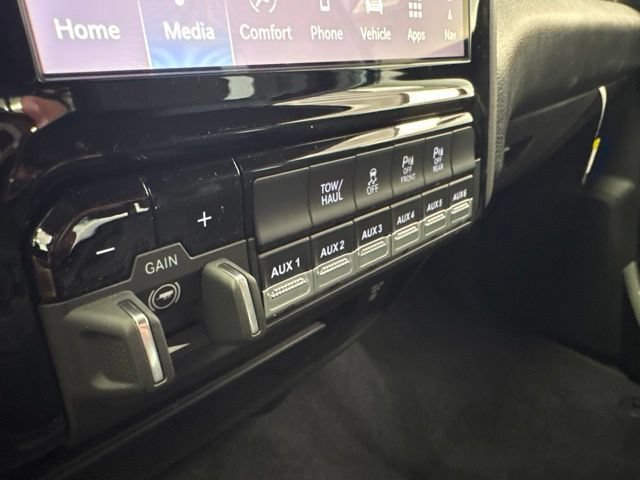 New 2026 RAM 3500 Tradesman AWD/4WD image 39