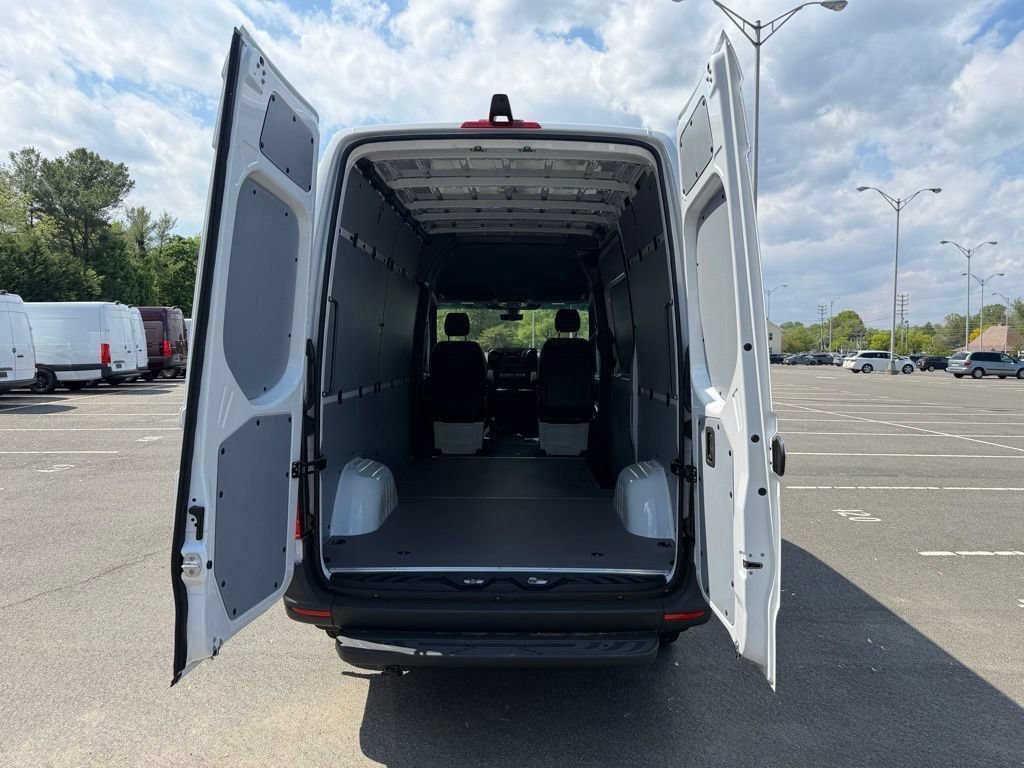 New 2026 Mercedes-Benz Sprinter 2500 image 6