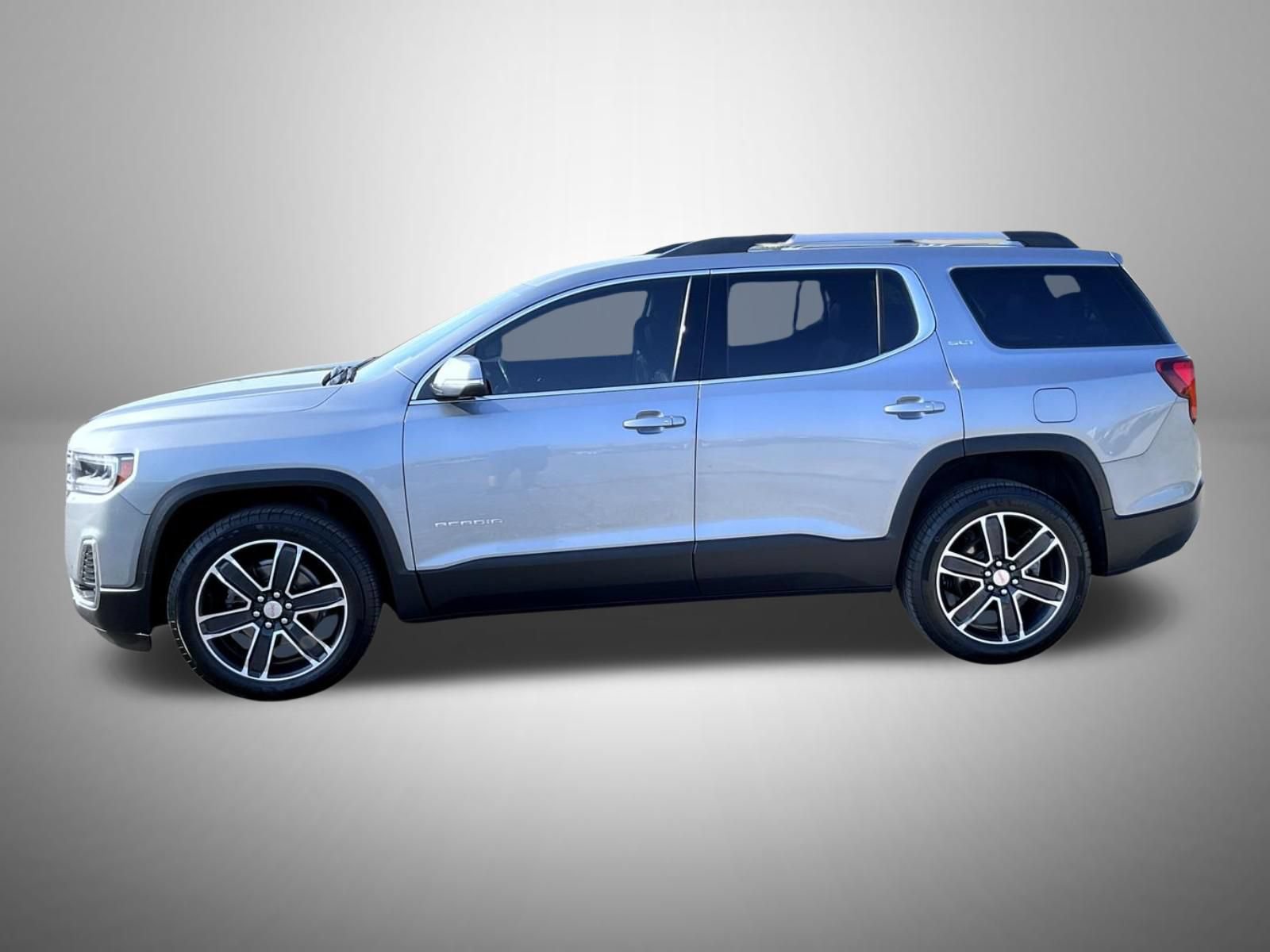 Certified 2023 GMC Acadia SLT w/ Technology Package AWD/4WD image 10