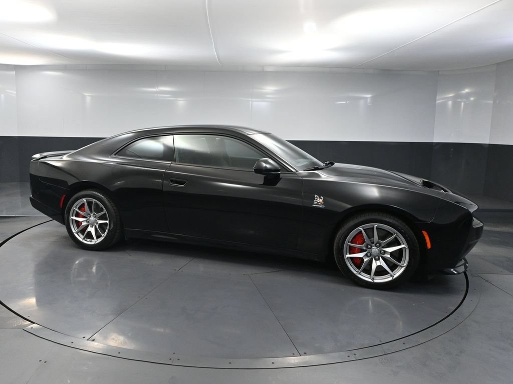 Used 2024 Dodge Charger Daytona Scat Pack w/ Plus Group AWD/4WD image 4
