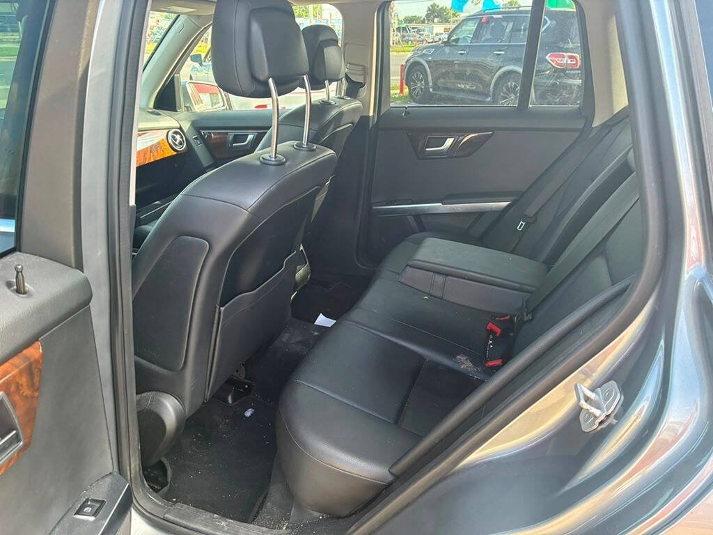 Used 2015 Mercedes-Benz GLK 350 4MATIC image 10